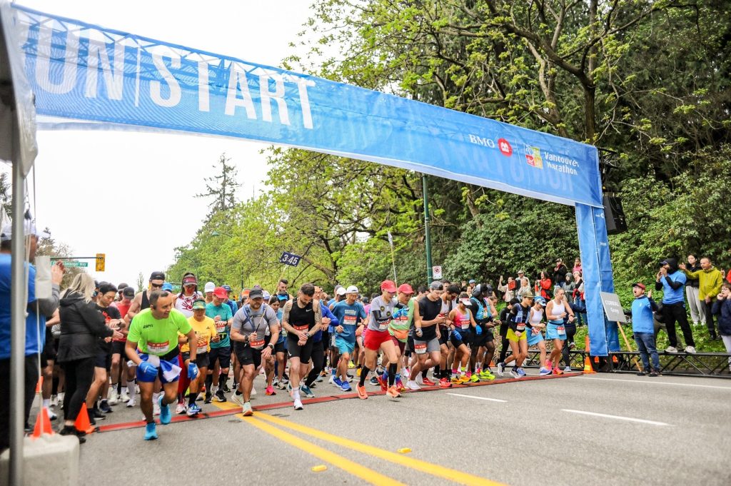 BMO marathon start line